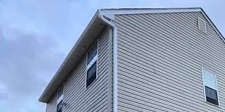 Best Wood Siding Installation  in Sissonville, WV